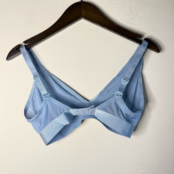 Parade Silky Mesh Plunge Bralette Light Blue Size 1 - Picture 4 of 7